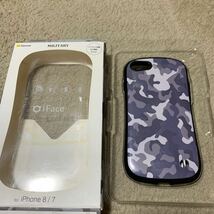 602t2522☆ iFace First Class Military iPhone SE(2020モデル)/8/7 ケース 耐衝撃 [グレー]_画像1