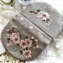 ♪はんど刺繍*蓋型丸みなケース*桜*春一番“リネンポーチ*handmade_画像6