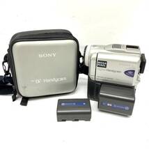 送料無料h57060 SONY ソニー デジタル ビデオカメラ miniDV Handycam ハンディカム DCR-PC101 録画 カメラ_画像1