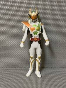 中古品ソフビ　アーマードライダー斬月