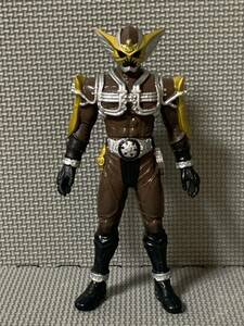 中古品ソフビ　仮面ライダーハバタキ