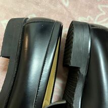ハルタ　ARVIN 合皮黒色ローファー　23.5 靴底ゴムに張り替えてます。　きれいめ_画像8