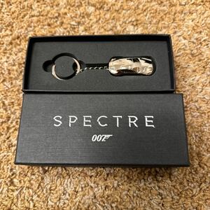 アストンマーチン　キーホルダー DB10 KEYCHAIN キーチェーン　キーリング 007 SPECTRE