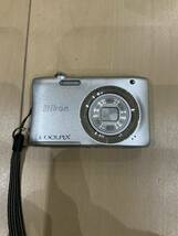 ジャンク　NIKON COOLPIX A100 ニコン クールピクス コンパクトカメラ デジタルカメラ_画像1