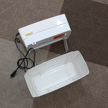 ジャンク品 アイリスオーヤマ 電動シュレッダー 家庭用 事務用品 動作未確認_画像6