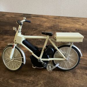 K1152）【ジャンク品】ラジコン 自転車 こち亀 両さん 自転車のみ フィギュア 中古品