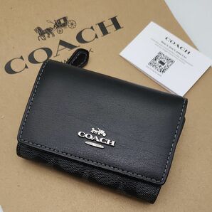 新品　COACH　折り財布　３つ折り財布