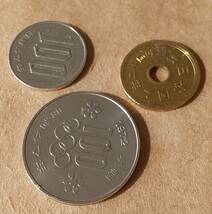 記念硬貨 札幌オリンピック記念 100円 白銅貨 昭和47年発行 1972年 百円　聖火台 _画像2