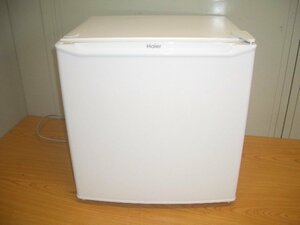 2022年製　Haier ハイアール 小型 冷蔵庫 40L JR-N40J ホワイト