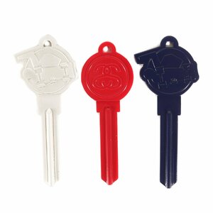 Новая Stussy Stussy 00s Noviese Chapt Novely Not For For Sale Blank Key 3 PCS Set Red Blue Silver Brand Accessories