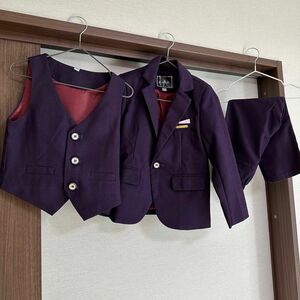 フォーマル　スーツ　紫　パープル　キッズ　100 ベスト　ジャケット　パンツ　入園式　入学式　卒園式　3点セット
