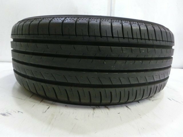 K17-2034 中古タイヤ ヨコハマ BluEarth-GT AE51 215/50R17 95W (1本)