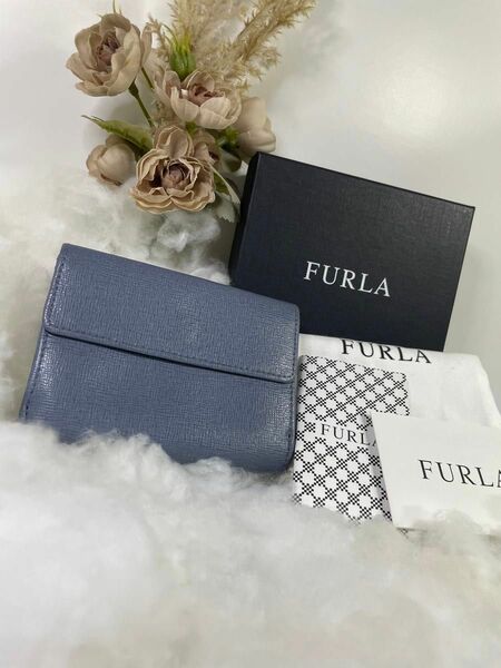 二つ折り財布 財布 FURLA くすみブルー