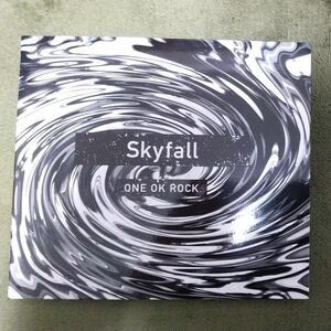 Skyfall / ONE OK ROCK　限定CD