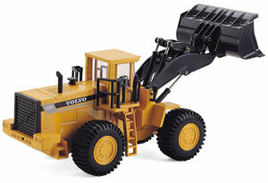 ジョアル197 VOLVO　L330Cホイール・ローダー　１：５０