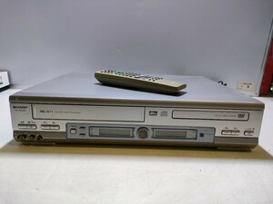E170（中古現状、消毒除菌、即発送）シャープ ビデオ一体型DVDプレーヤー DV-NC550 (リモコン付き)