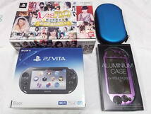 PS Vita　ブラック　PCH-2000　液晶画面は、完全に無傷　本体前面部分は、綺麗な美品　AKBBOX　本体ケースは、新品、未使用　全11点セット_画像1