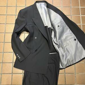 新品 A3(XS) スーツ メンズ ダブルスーツ 4B 《日本製 礼服 冠婚葬祭★ウール100%》ブラックフォーマル 背抜き ノーベンツ オールシーズン