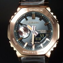 ◆新品/超美品◆ CASIO カシオ G-SHOCK フルメタル 2100シリーズ GP GM-B2100GD-5AER ソーラー アナデジ ピンクゴールド 箱 保 「23269」_画像3