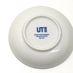 UT ユニクロ キース・ヘリング 小皿 直径12cm×高さ2.3cmぐらいです 豆皿 未使用品 元箱無し ③の画像3