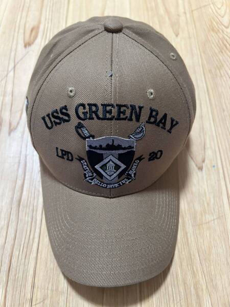 送料無料　uss キャップ　実物　新品　未使用　グリーン・ベイ (USS Green Bay, LPD-20アメリカ海軍コヨーテカラー　ドック型輸送揚陸艦