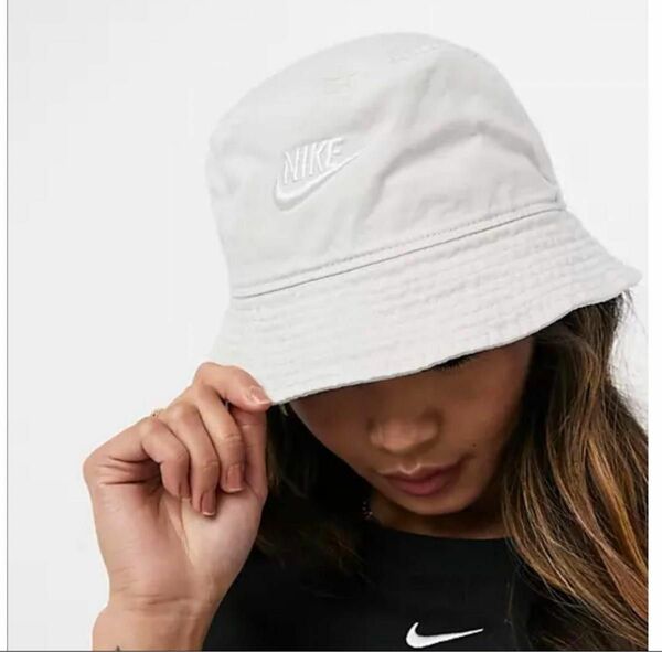 NIKE FUTURA WASH BUCKET HAT L/XL