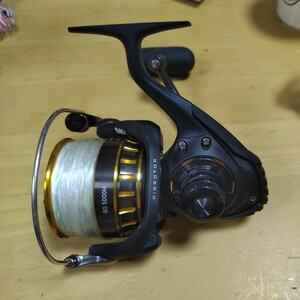 DAIWA 16 BG 5000H ダイワ　スピニングリール