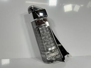 美品/破損キズなし/低走行 N-BOX カスタム JF1 JF2 後期 純正 左テールランプ Assy LH LED スモークレンズ 33551-TY0-901 D106 R 管理21965