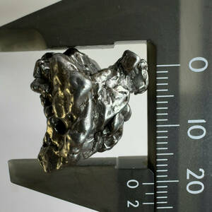 【E23732】 カンポ・デル・シエロ隕石 隕石 隕鉄 メテオライト 天然石 パワーストーン カンポ