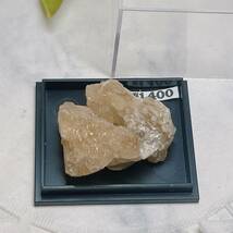 【E8434】白鉛鉱 蛍光鉱物 セルサイト Cerussite 天然石 原石 結晶 鉱物 パワーストーン_画像8