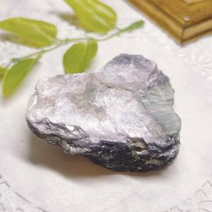 【E8415】 バイカラーリチア雲母 レピドライト 原石 天然石 鉱物 リチア雲母 雲母