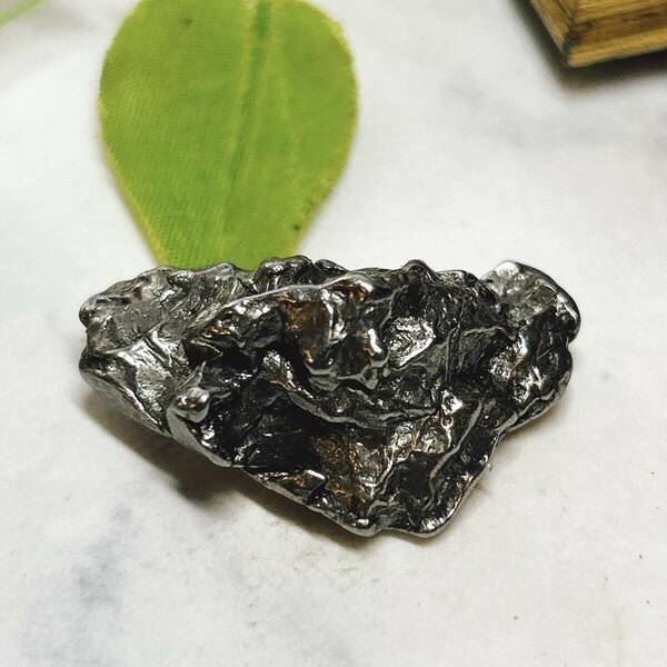 【E8617】 カンポ・デル・シエロ隕石 隕石 隕鉄 メテオライト 天然石 パワーストーン カンポ