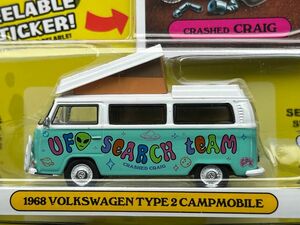 グリーンライト 1/64 1968 VW タイプ2 T2 キャンプモービル ガーベッジ ペイル キッズ