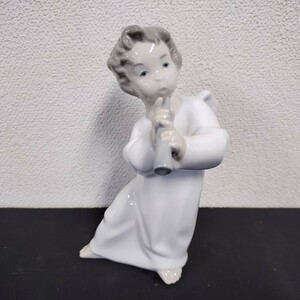 NR802 リヤドロ フィギュリン 置物 陶器人形 LLADRO リアドロ 笛を吹く天使 4540 オブジェ インテリア 