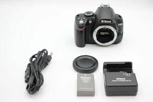 極上品◆Nikon ニコン D3000 ボディ◆0207