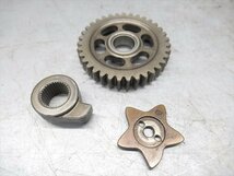 F1R6-0119 ホンダ スーパーカブ50-2 エンジンパーツ-14 ミッションASSY メイン カウンター 【AA04-102～ AA04E 4速セル付 動画有】_画像3