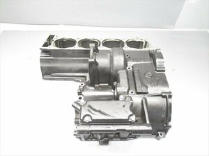 EGR6-0221-4 カワサキ GPZ900R ニンジャ エンジン番号 ZX900AE076921 エンジンパーツ クランクケース アッパー 上側