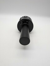 美品 Q37 ワイヤレス カラオケマイク & HiFiスピーカー Bluetooth ワイヤレスマイク WIRELESS Microphone ＆ HiFi Speaker ブラック 黒_画像4