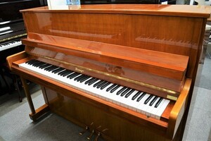 !! knee ma year 114RP#A101 upright piano small size wood grain!!