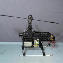 京商 KYOSHO キャリバー30 ヘリコプター　フレームエンジン付き　R/C_画像1