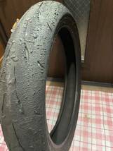 中古MCタイヤ BRIDGESTONE BATTLAX RACING R11 MEDIUM 110/70R17 ブリヂストン バトラックス レーシング 110 70 17 1019 K4584_画像4