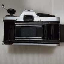 ●[ジャンク品] オリンパス Olympus OM10 35mm 一眼レフフィルムカメラ シルバー ボディのみ 177525_画像6