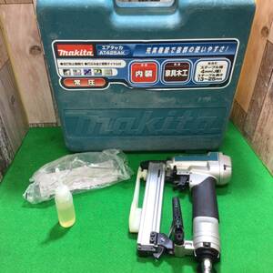 【中古品】★マキタ(makita) 常圧エアタッカ AT425AK≪送料無料≫