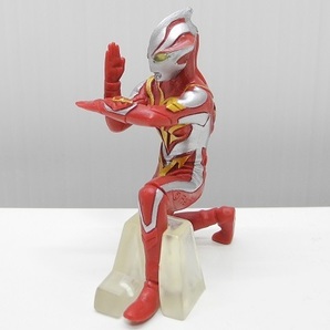 バンダイ HGコアウルトラマン04「ウルトラマンメビウス バーニングブレイブ」～セブン SINCE 1967編 ※開封品、カード無しの画像2