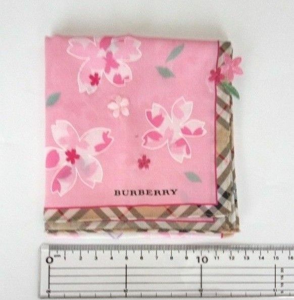 BURBERRY　バーバリー　ノバチェック　桜　刺繍　ピンク　ハンカチ