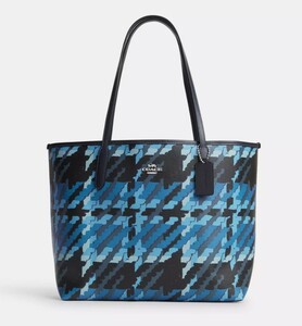 日本未発売(*^^*)　COACH City Tote With Graphic Plaid Print　グラフィックチェック柄トートバッグ　型番：CM160 本物をお届け♪かわいい