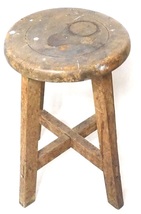 使い込まれた無垢材の雰囲気が魅力的！昭和レトロ 木製丸椅子 花台 和家具 1960〜1970年代 YMI602_画像2
