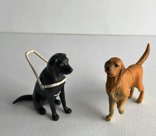 フルタ チョコエッグ ペット動物コレクション ゴールデンレトリバー&ラブラドールレトリバー(盲導犬)