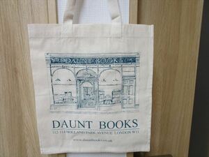 新品未使用★ドーントブックス(Daunt Books)トートバッグ(両面同一柄）(ナチュラル）コットン・イン・コンバージョン素材インド製LO82