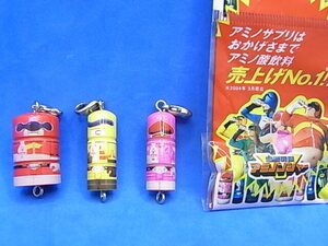 麒麟戦隊 アミノンジャー つながる フィギュア マスコット 3種 ストラップ トップ　2004年 キリン ヒーロー ゆるキャラ 非売品　送料￥120